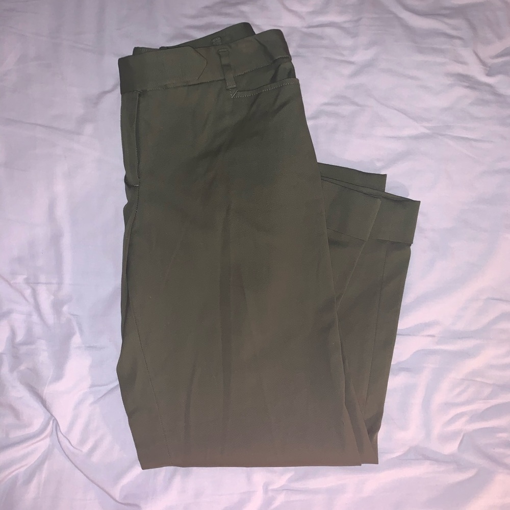 Ann Taylor LOFT Cropped Pants